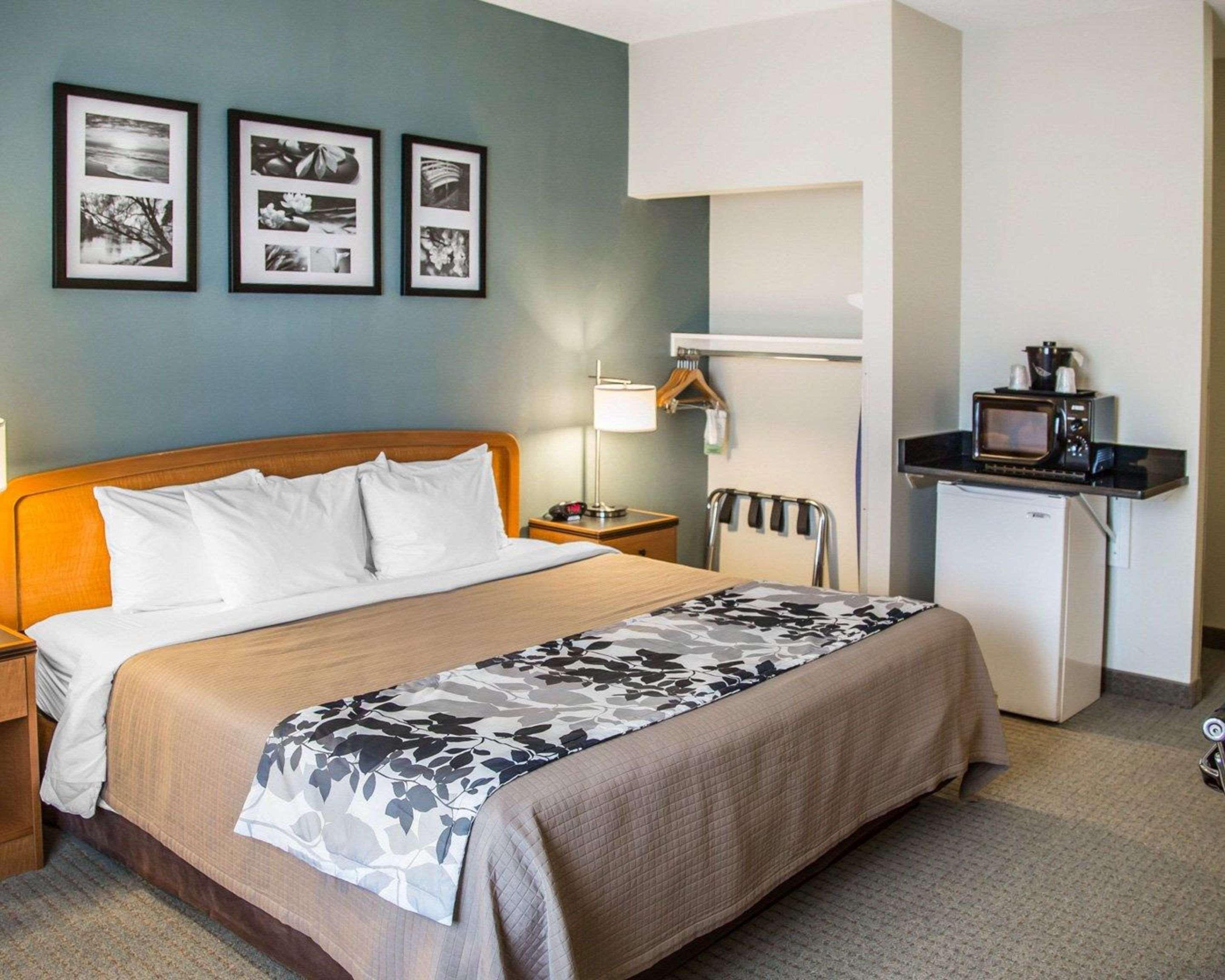 Sleep Inn & Suites Davenport - Quad Cities Екстер'єр фото