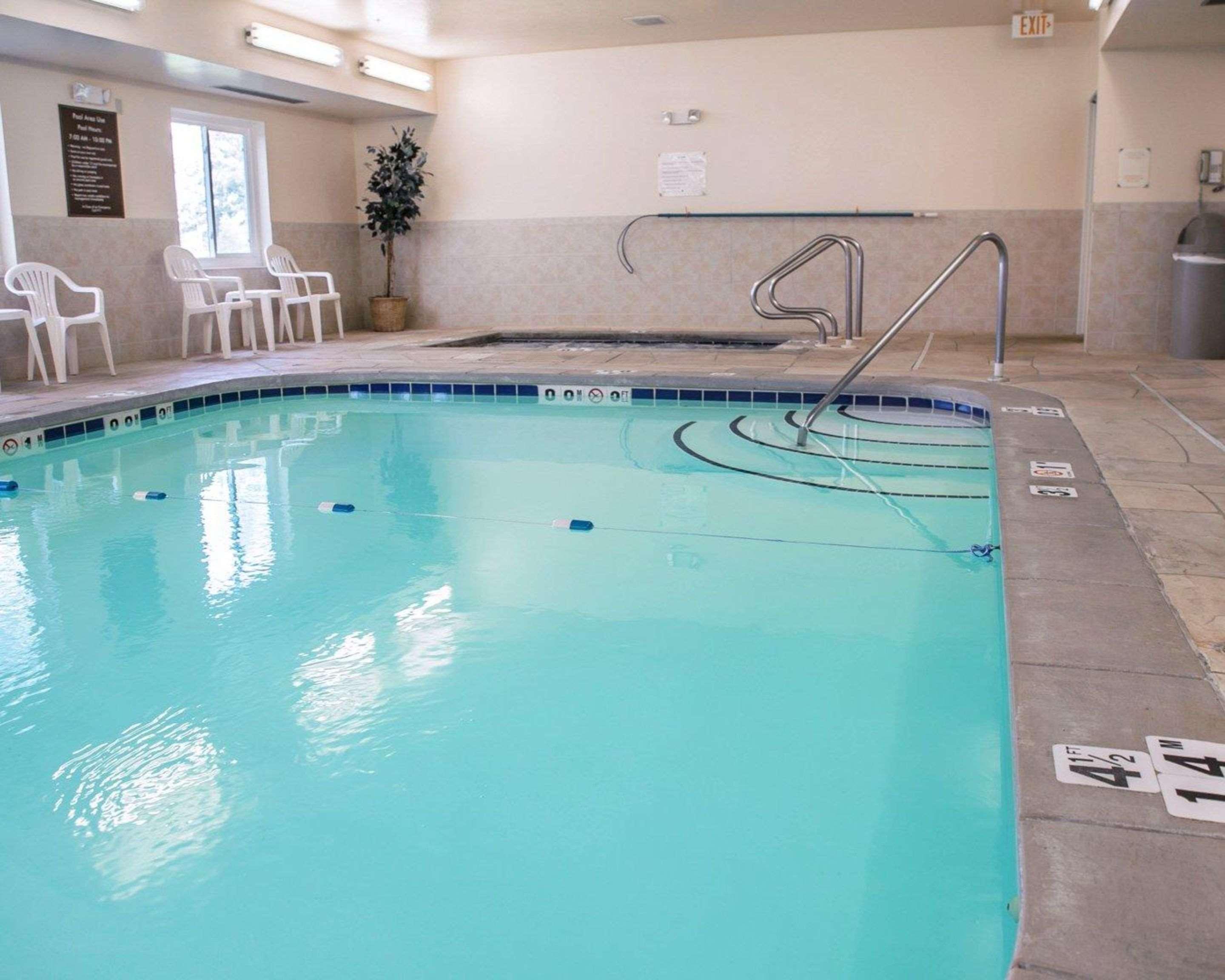 Sleep Inn & Suites Davenport - Quad Cities Екстер'єр фото